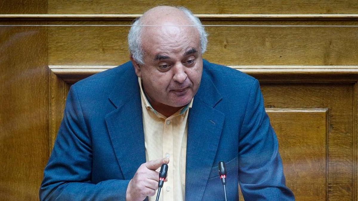 Πρόταση δυσπιστίας – Νίκος Καραθανασόπουλος: Προσχηματική η πρόταση του ΣΥΡΙΖΑ