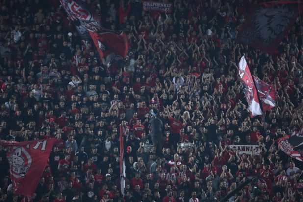 Ολυμπιακός Φίλαθλοι