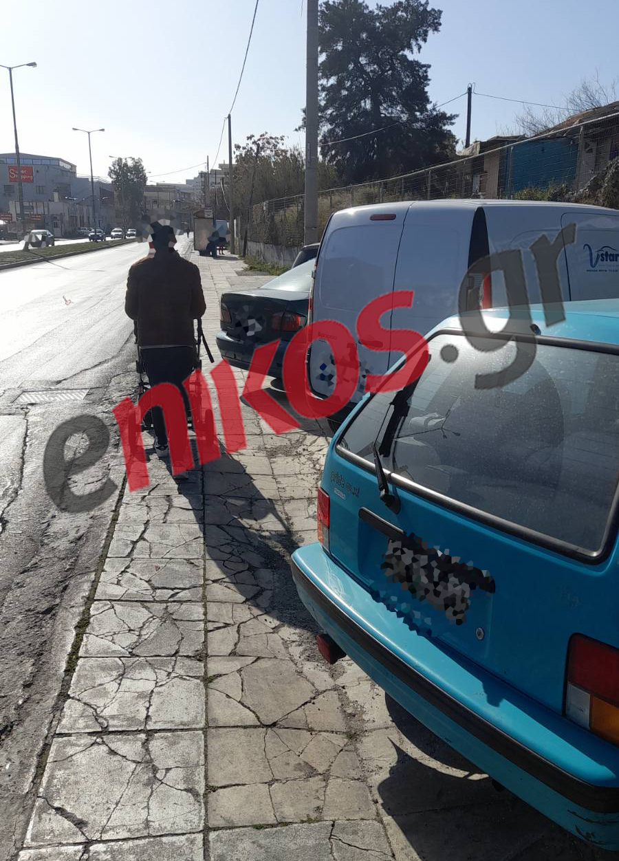 Παρκάρισμα Θηβών Καρότσι