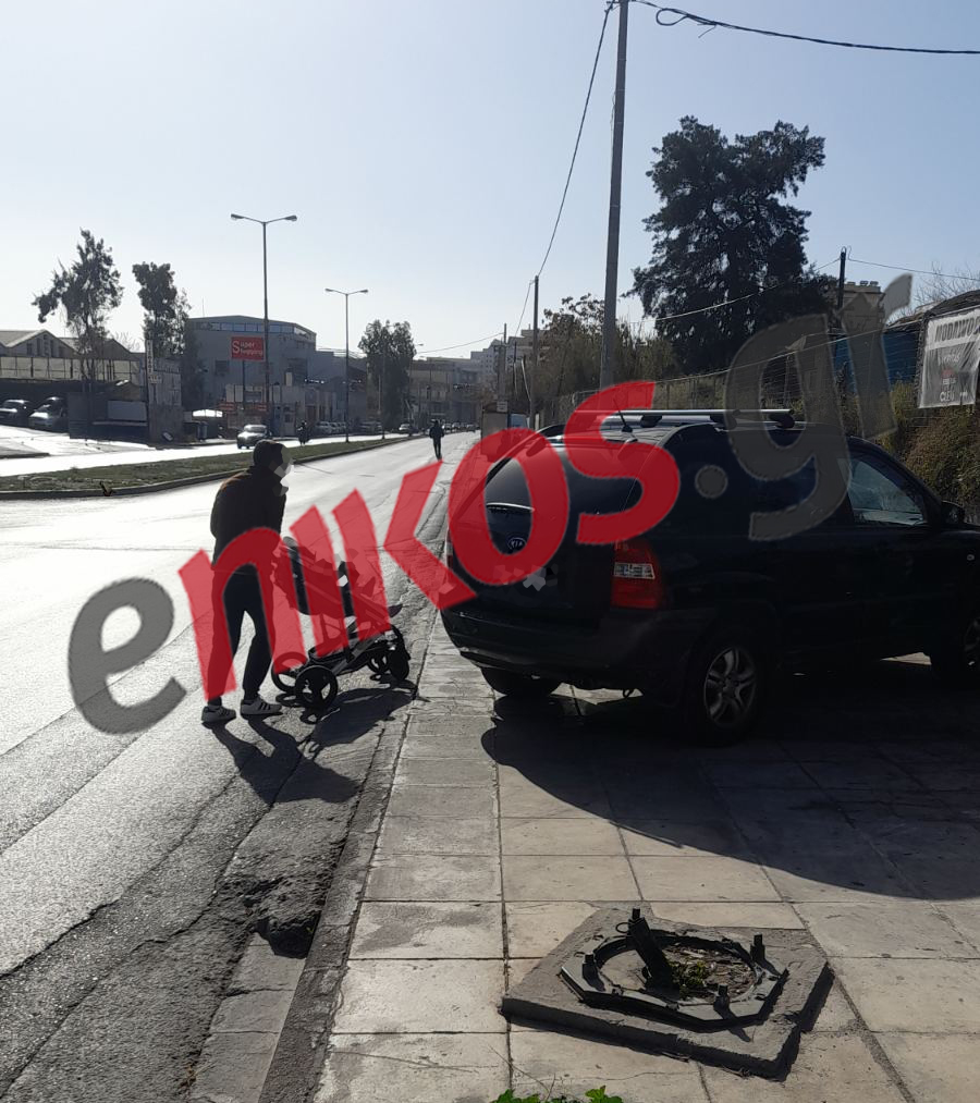 Παρκάρισμα Θηβών Καρότσι