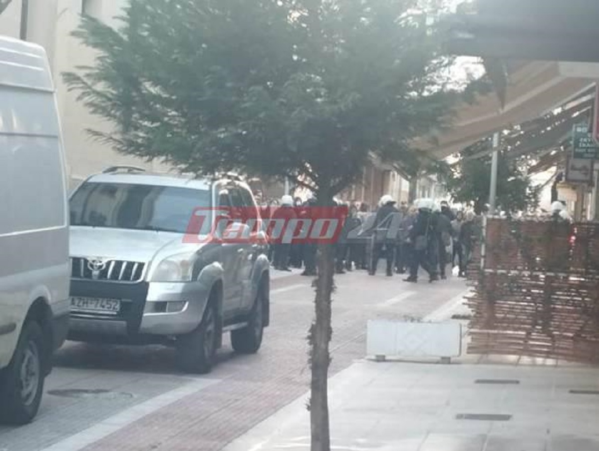 Πάτρα κατηγορούμενοι για ληστείες