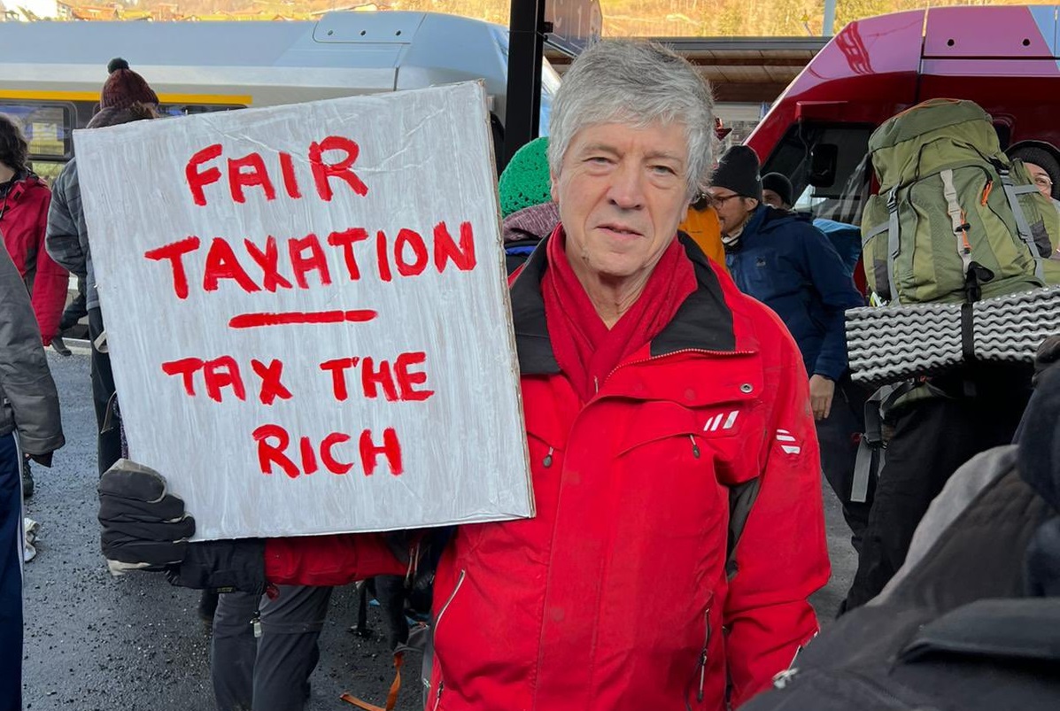 Νταβός: «Φορολογήστε μας για να περιοριστούν οι οικονομικές ανισότητες» ζητούν πάνω από 200 εκατομμυριούχοι