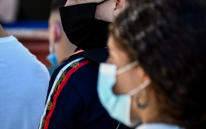 σχολεία- μάσκες