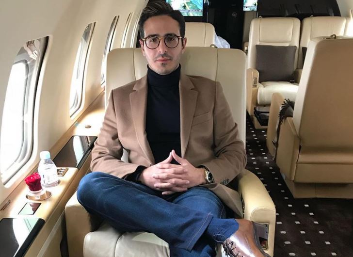 Ο απατεώνας του Tinder: Παραμένει ο ίδιος απαίσιος άνθρωπος λέει ένα από τα θύματά του