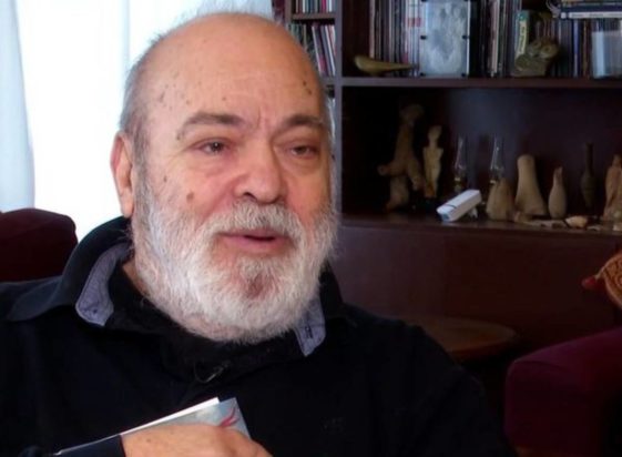 Χρήστος Βαλαβανίδης