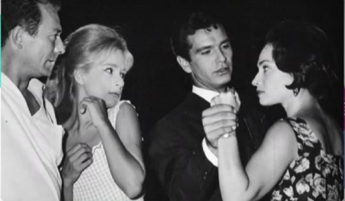 Αλίκη Βουγιουκλάκη