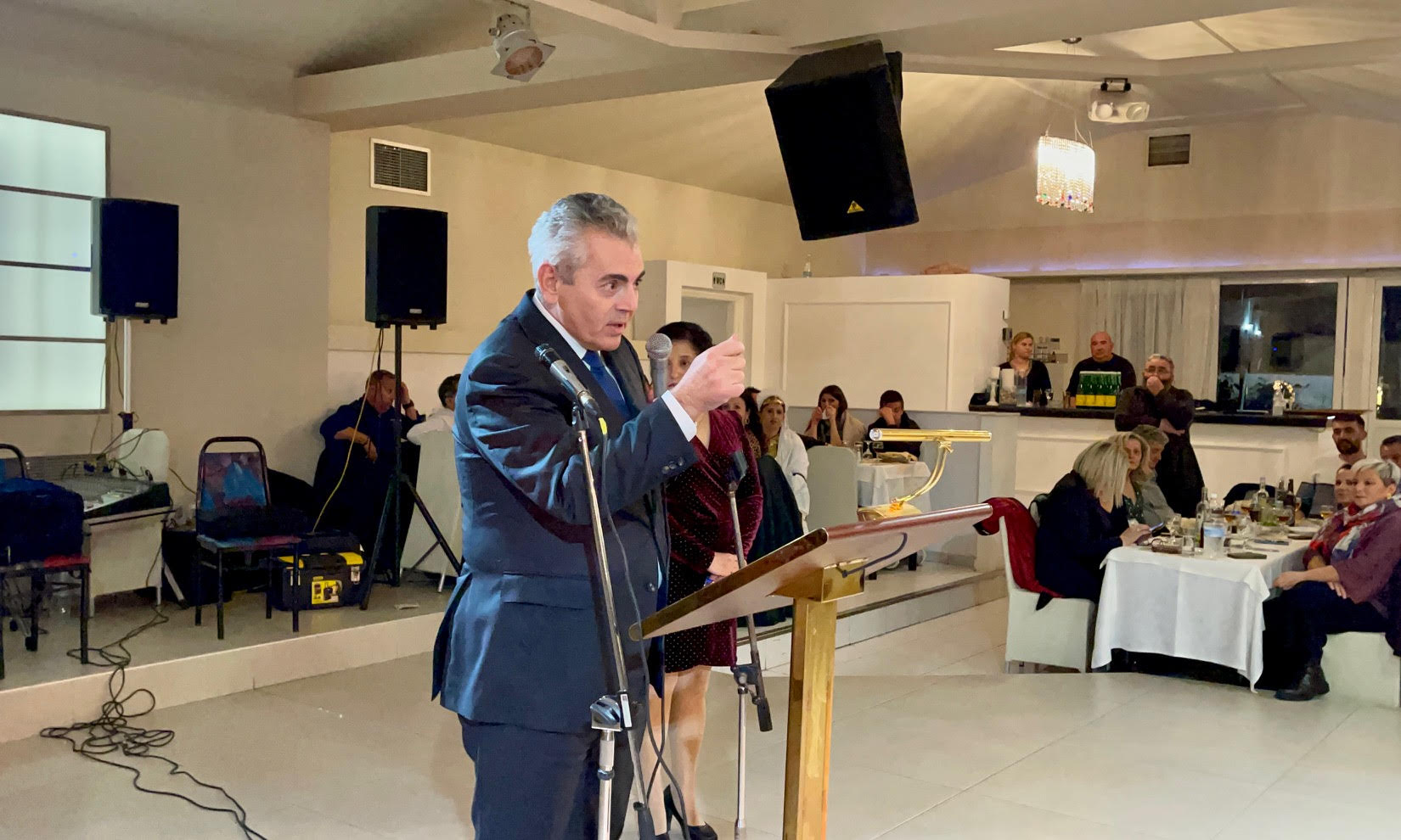 Μάξιμος Χαρακόπουλος