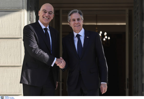 Μπλίνκεν Δένδιας