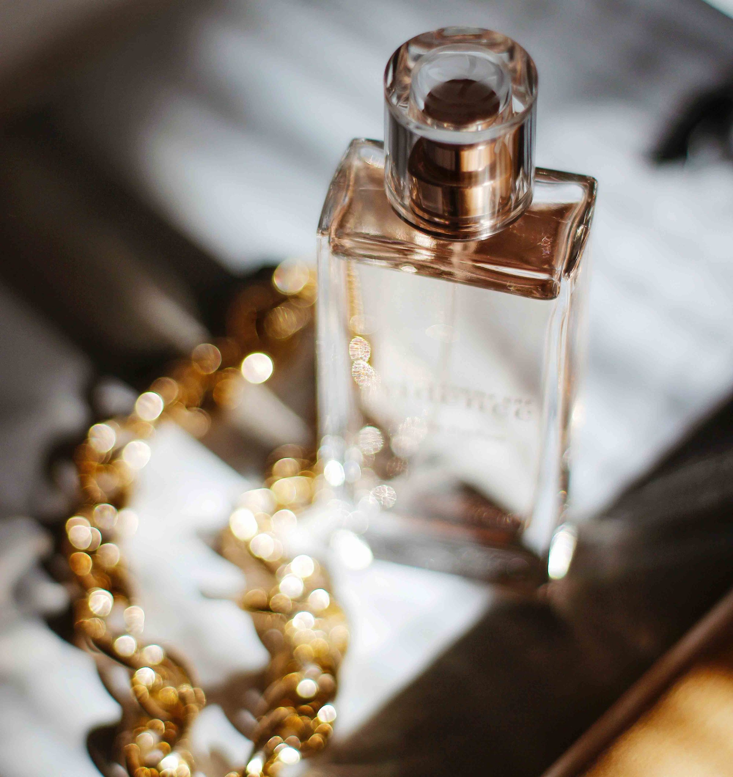 Πώς να παρατείνετε τη διάρκεια ζωής των αρωμάτων σας