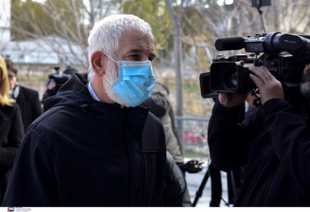 Πέτρος Φιλιππίδης