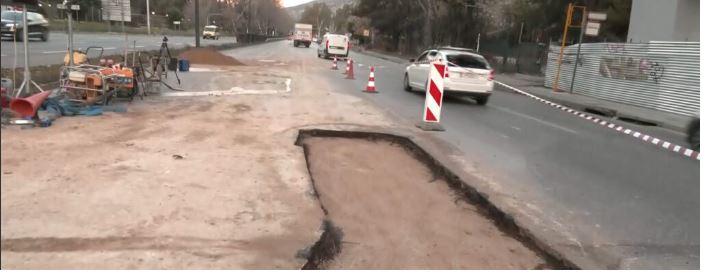 Έσπασε αγωγός στη Λεωφόρο Αθηνών