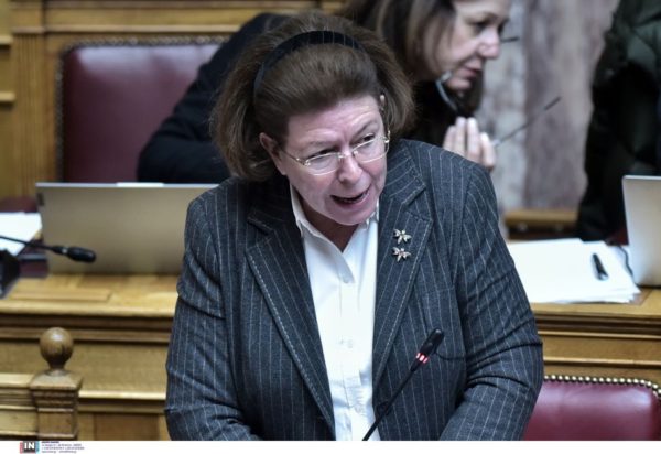 Λίνα Μενδώνη