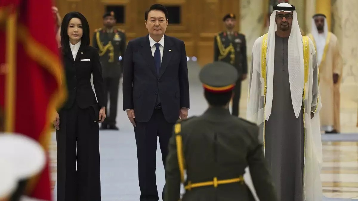 Σεισμός στην Τουρκία: Σωστικά συνεργεία και ιατρικό υλικό στέλνει η Νότια Κορέα