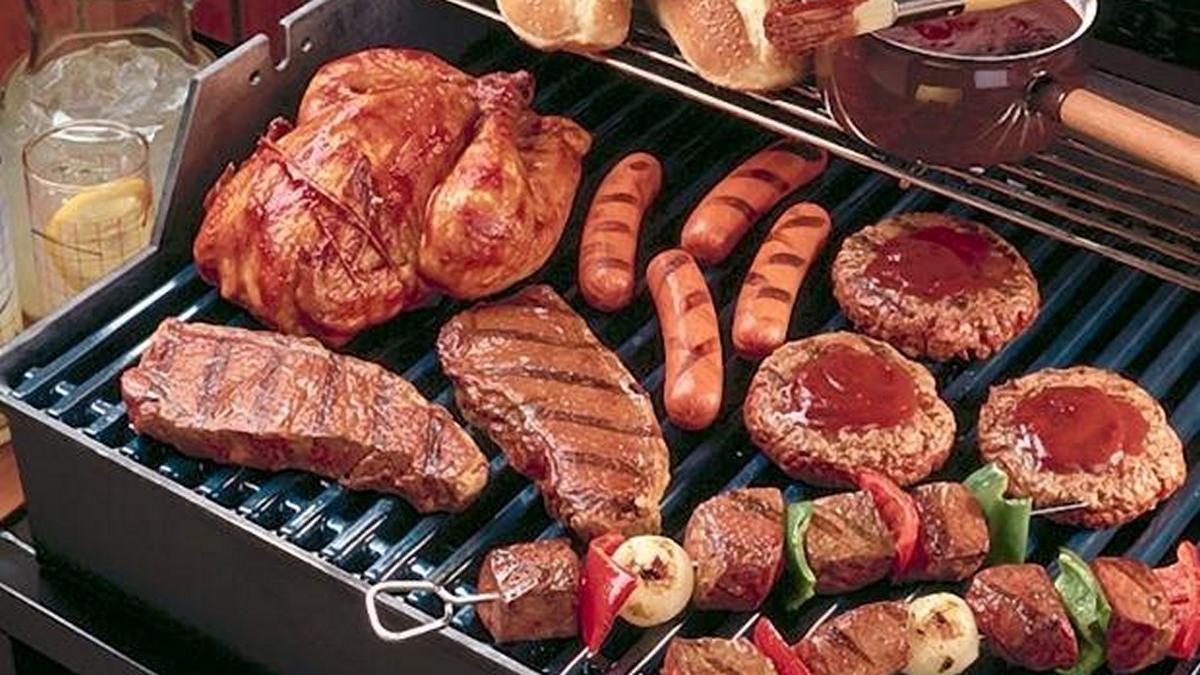 16 Φεβρουαρίου: Τι γιορτάζουμε την Τσικνοπέμπτη και γιατί ψήνουμε κρέας