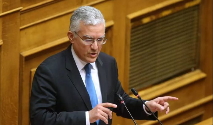 Μανούσος Βολουδάκης