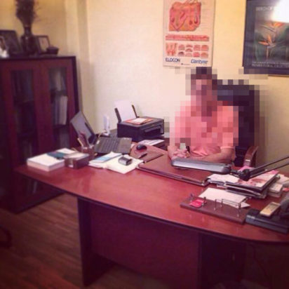 Ο γιατρός που συνελήφθη για την υπόθεση βιασμού στον Κολωνό