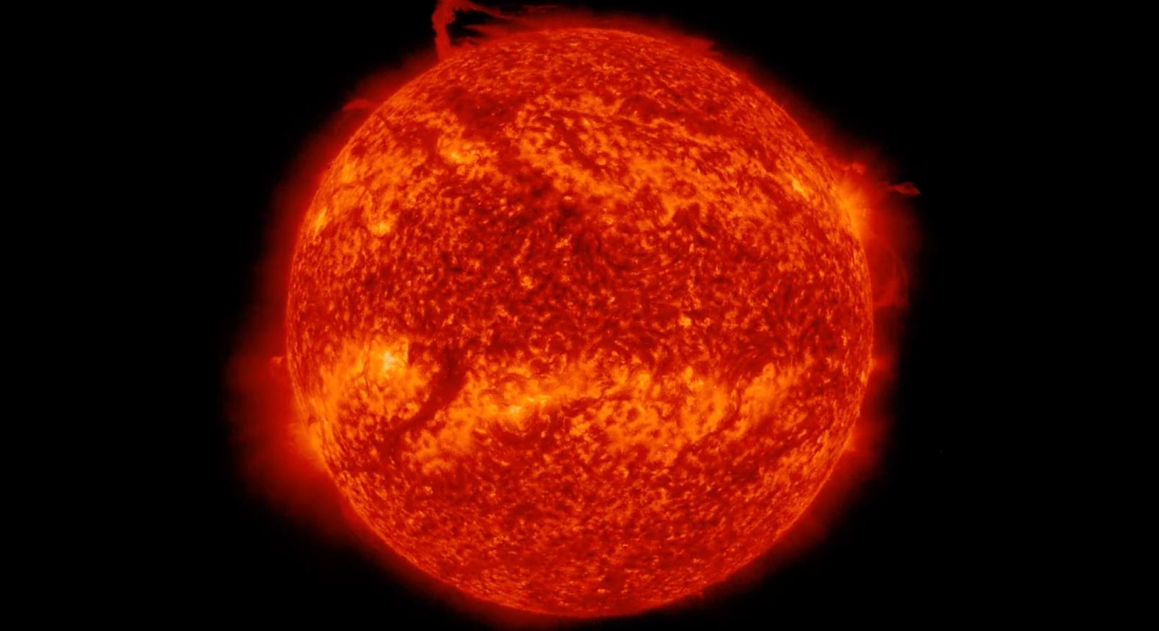 Κομμάτι του ήλιου προκάλεσε ανεμοστρόβιλο – Προβληματισμός στους επιστήμονες