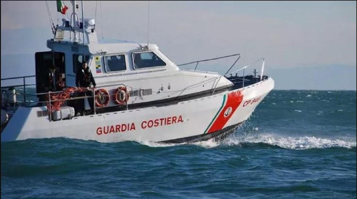 Τραγωδία στην Ιταλία: 34 νεκροί μετανάστες ύστερα από ναυάγιο – Ανάμεσά τους και ένα νεογέννητο