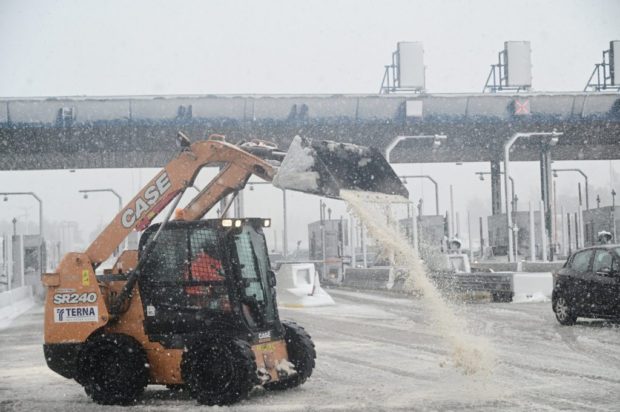 Κακοκαιρία: Άνοιξε η Εθνική Οδός