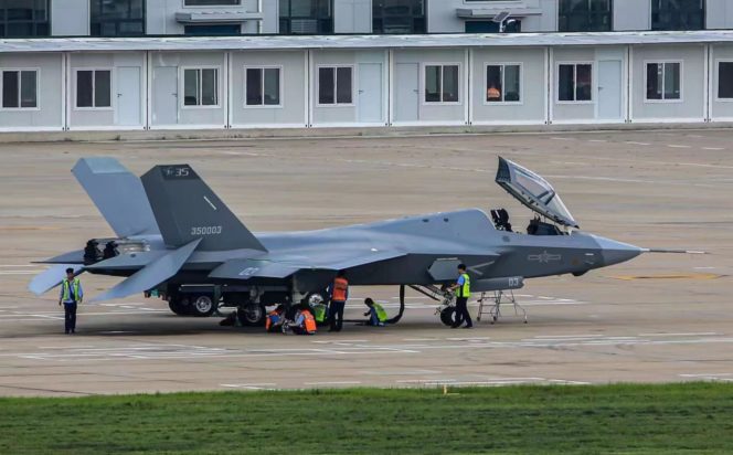 Κίνα Μαχητικό