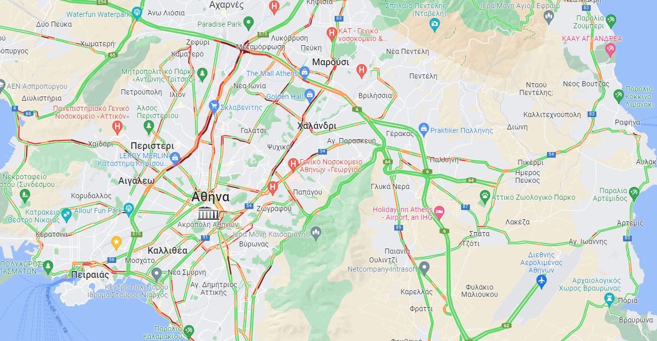 Αυξημένη κίνηση σε πολλούς δρόμους της Αττικής