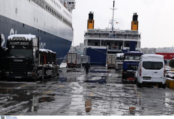 λιμάνι Πειραιά κακοκαιρία