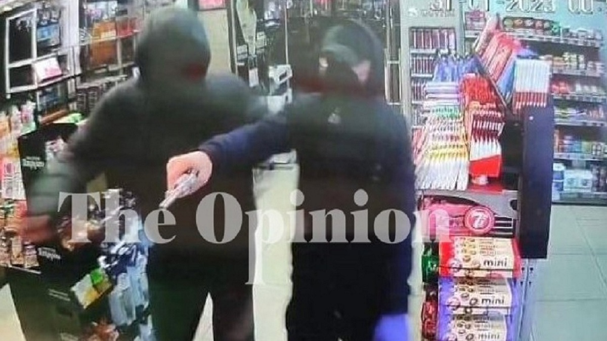 Θεσσαλονίκη: Ληστεία σε κατάστημα take away – Σημάδεψαν με όπλο πελάτη