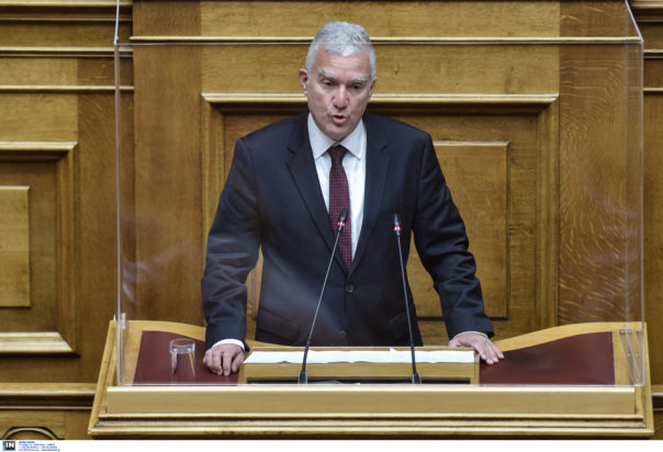 Μανούσος Βολουδάκης