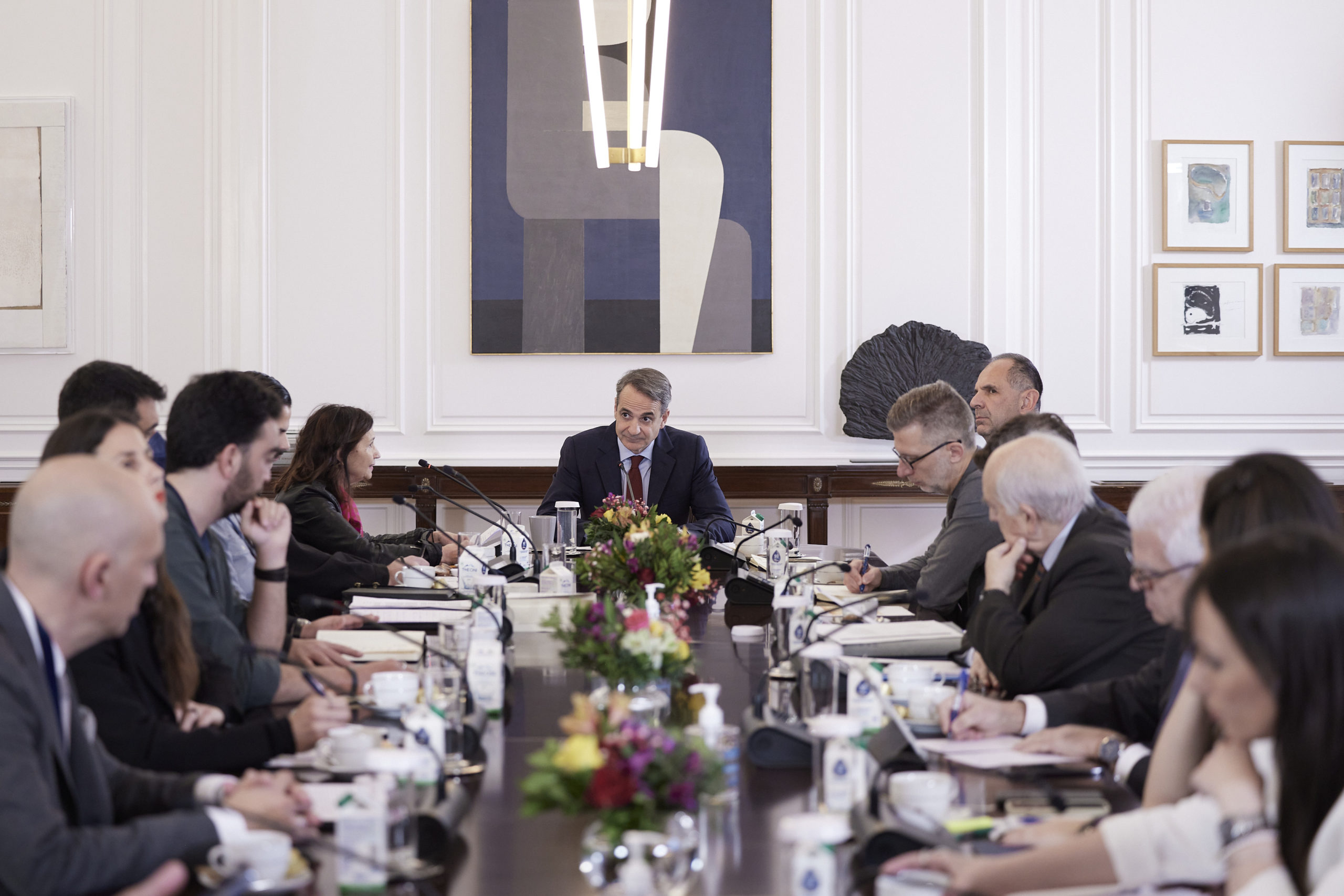 Μητσοτάκης καλλιτέχνες