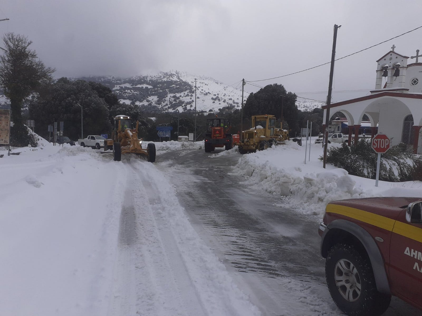 Οροπέδιο-Λασιθίου-χιόνι