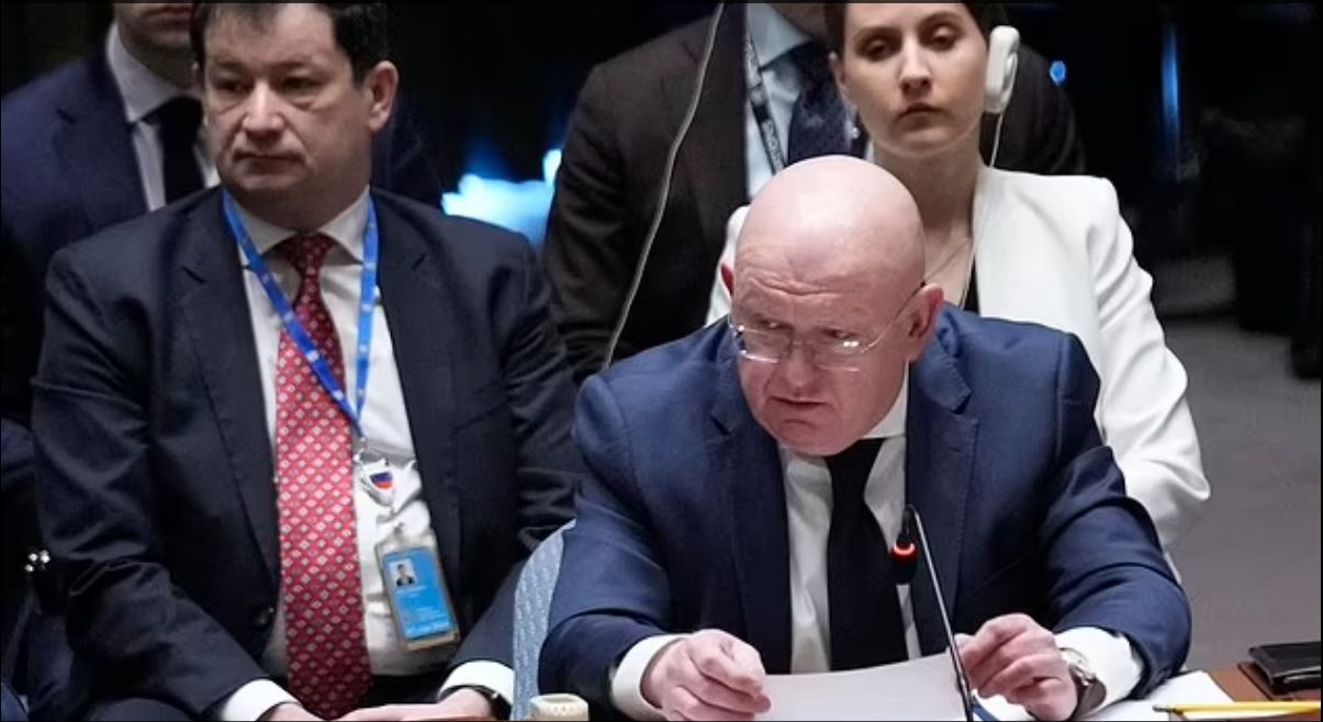 ΟΗΕ: Ο Ρώσος εκπρόσωπος στο Συμβούλιο Ασφαλείας εμπόδισε την ενός λεπτού σιγή για τα θύματα της εισβολής