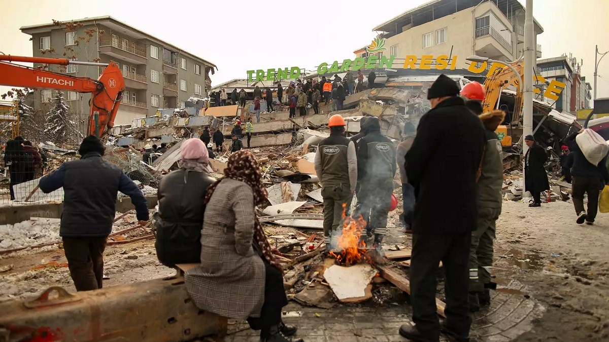 Σεισμός σε Τουρκία-Συρία: Τουλάχιστον 7.826 νεκροί ο νεότερος απολογισμός