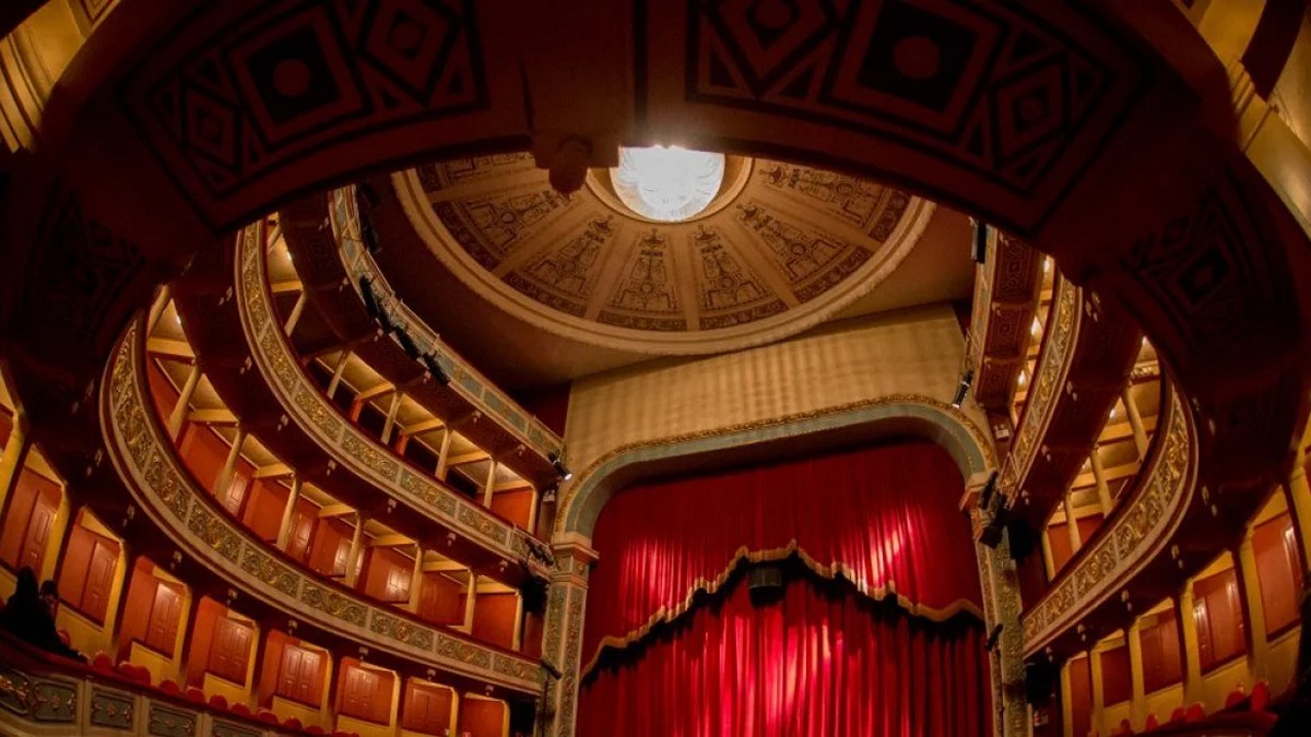 Παραιτήθηκαν και οι καθηγητές της δραματικής σχολής του ΔΗΠΕΘΕ Πάτρας