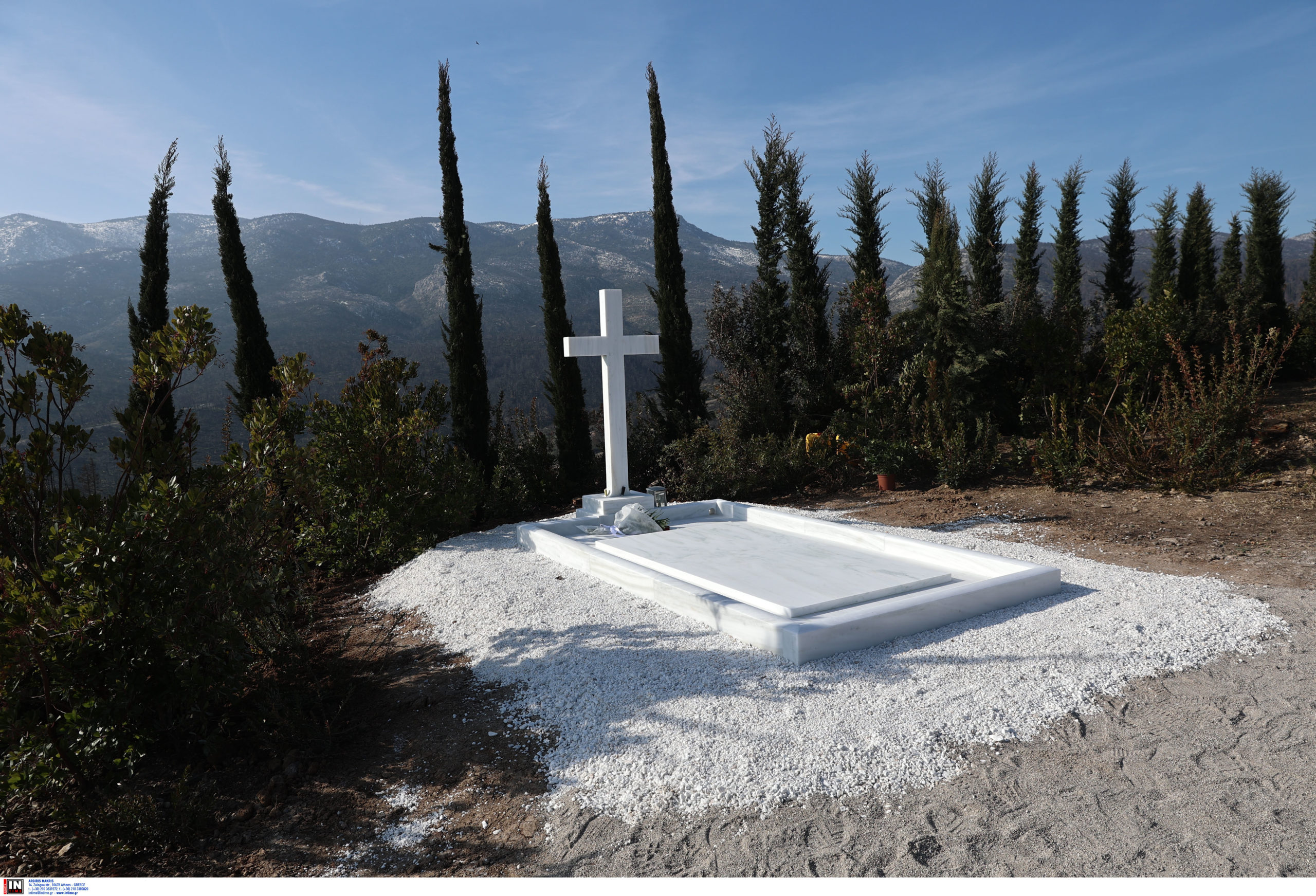 Τέως βασιλιάς Κωνσταντίνος: Σε στενό κύκλο και υπό δρακόντεια μέτρα το τρισάγιο στο Τατόι