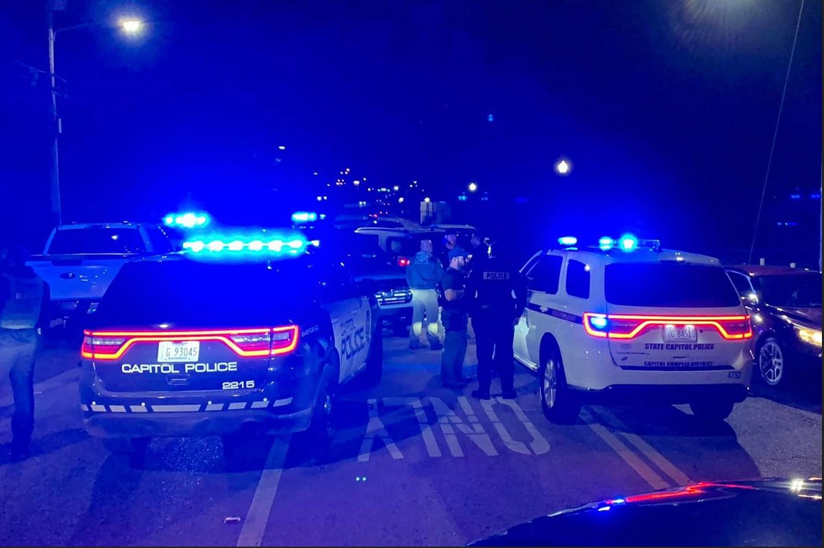 Συναγερμός στις ΗΠΑ: Δυο νεκροί και πολλοί τραυματίες έπειτα από επεισόδιο με πυροβολισμούς στη Φιλαδέλφεια