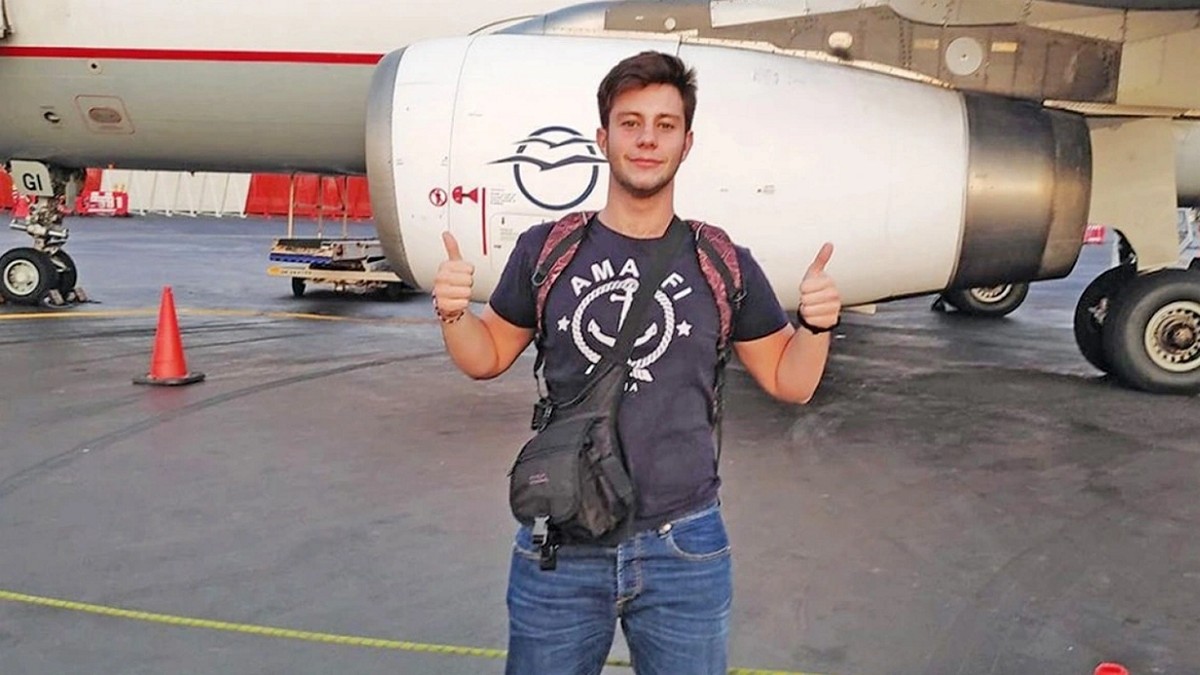 Τέμπη: «Μας είπαν να είμαστε έτοιμοι για όλα» – Τι λέει η γιαγιά του 20χρονου που δίνει μάχη στη ΜΕΘ