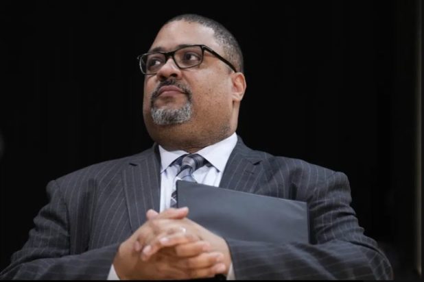 ΗΠΑ: Ο εισαγγελέας που πήγε στην Δικαιοσύνη τον Τραμπ