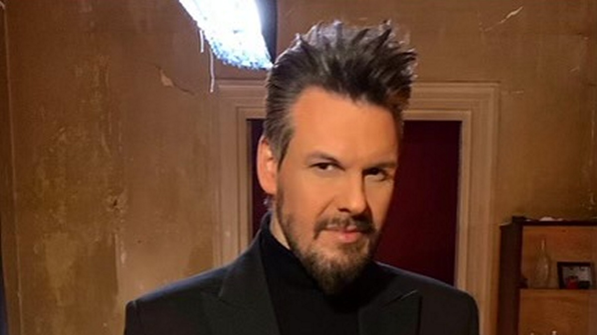 Πάνος Κιάμος: Σπάνια αποκάλυψη για την προσωπική του ζωή – «Δεν έκανα πράγματα για να προκαλέσω και…»