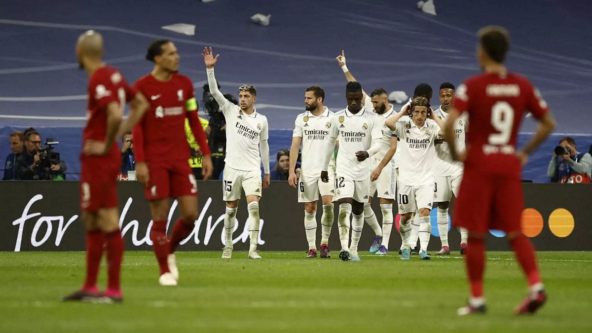 Champions League: «Σβηστά» στους «8» η Ρεάλ – Πρόκριση με «ιστορικό» Οσιμέν για την Νάπολι