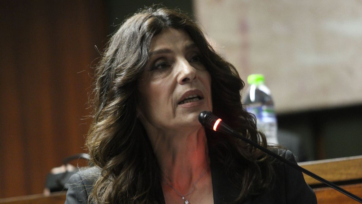 Τσαπανίδου: Ο κ. Οικονόμου να συναισθανθεί το πένθος που βιώνουν οι οικογένειες των θυμάτων