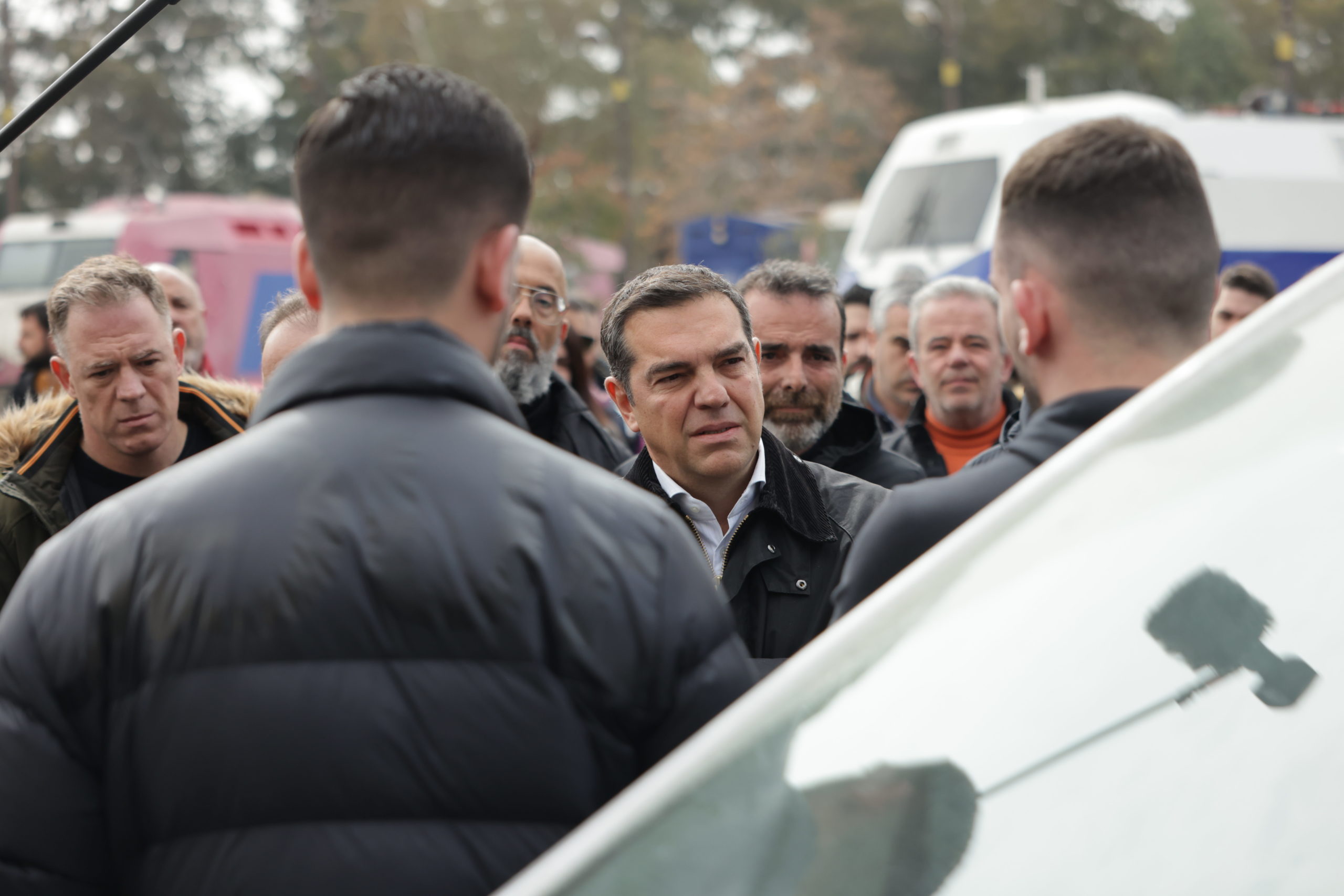 Συνάντηση Τσίπρα με εργαζομένους του σιδηροδρόμου