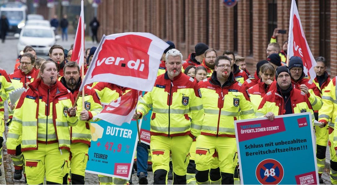 Γερμανία: Χάος στους δρόμους λόγω της αυριανής απεργίας στις συγκοινωνίες – Πώς εξηγείται