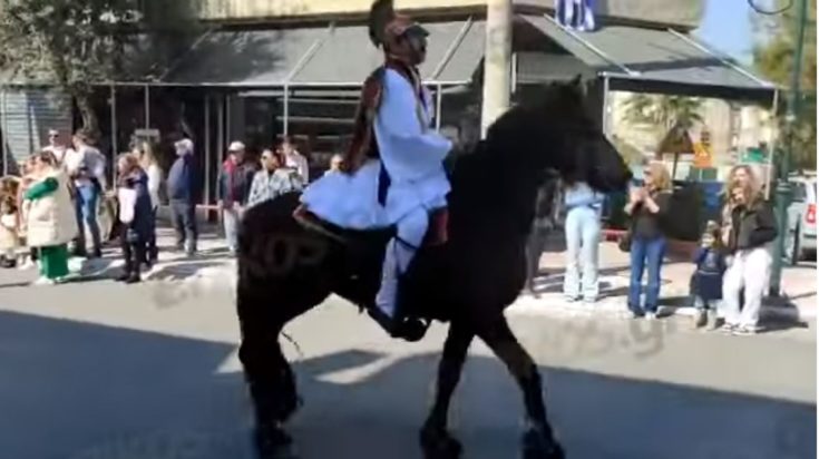 25η Μαρτίου: Έφιππη παρέλαση στο Ζεφύρι