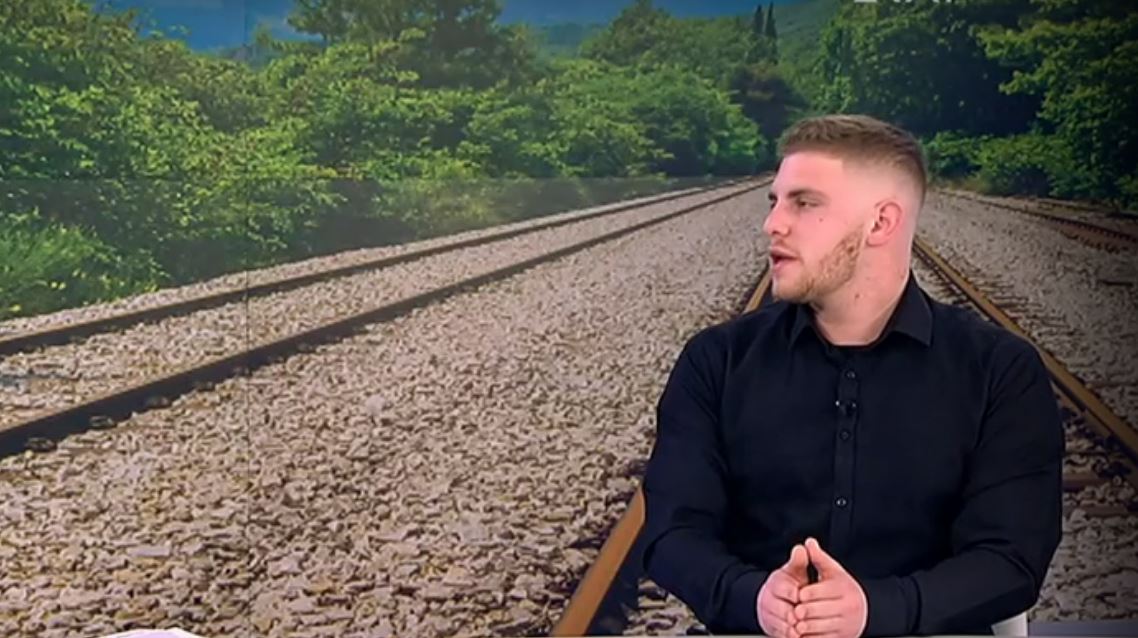 Συγκλονίζει ο 20χρονος Ανδρέας που έσωσε ζωές στα Τέμπη – «Σκέφτηκα ότι θα φύγω και δεν θα προλάβω να χαιρετήσω τους δικούς μου»