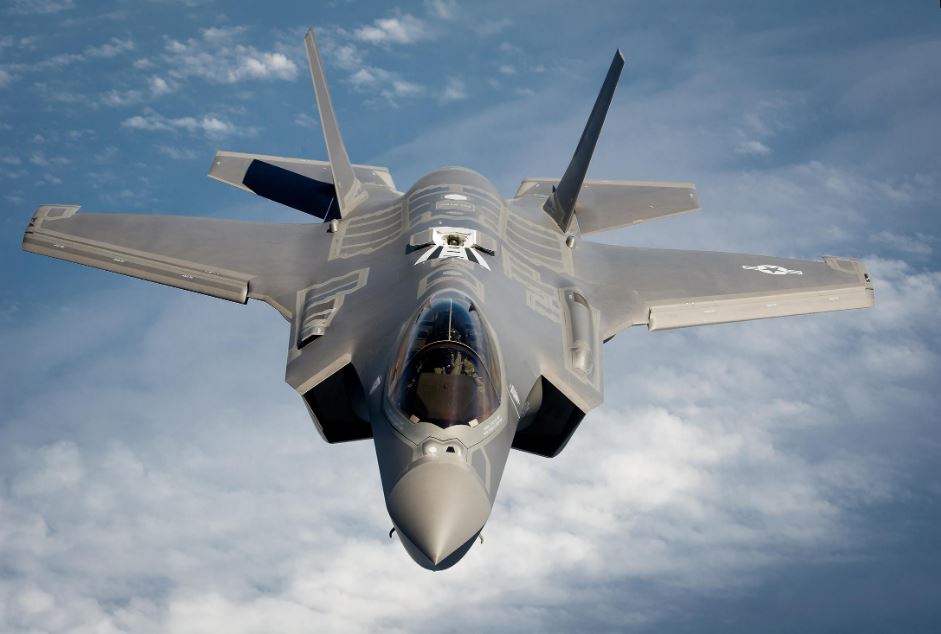 «Παιχνίδια» με τη συμφωνία των SSΙ για τα F-35