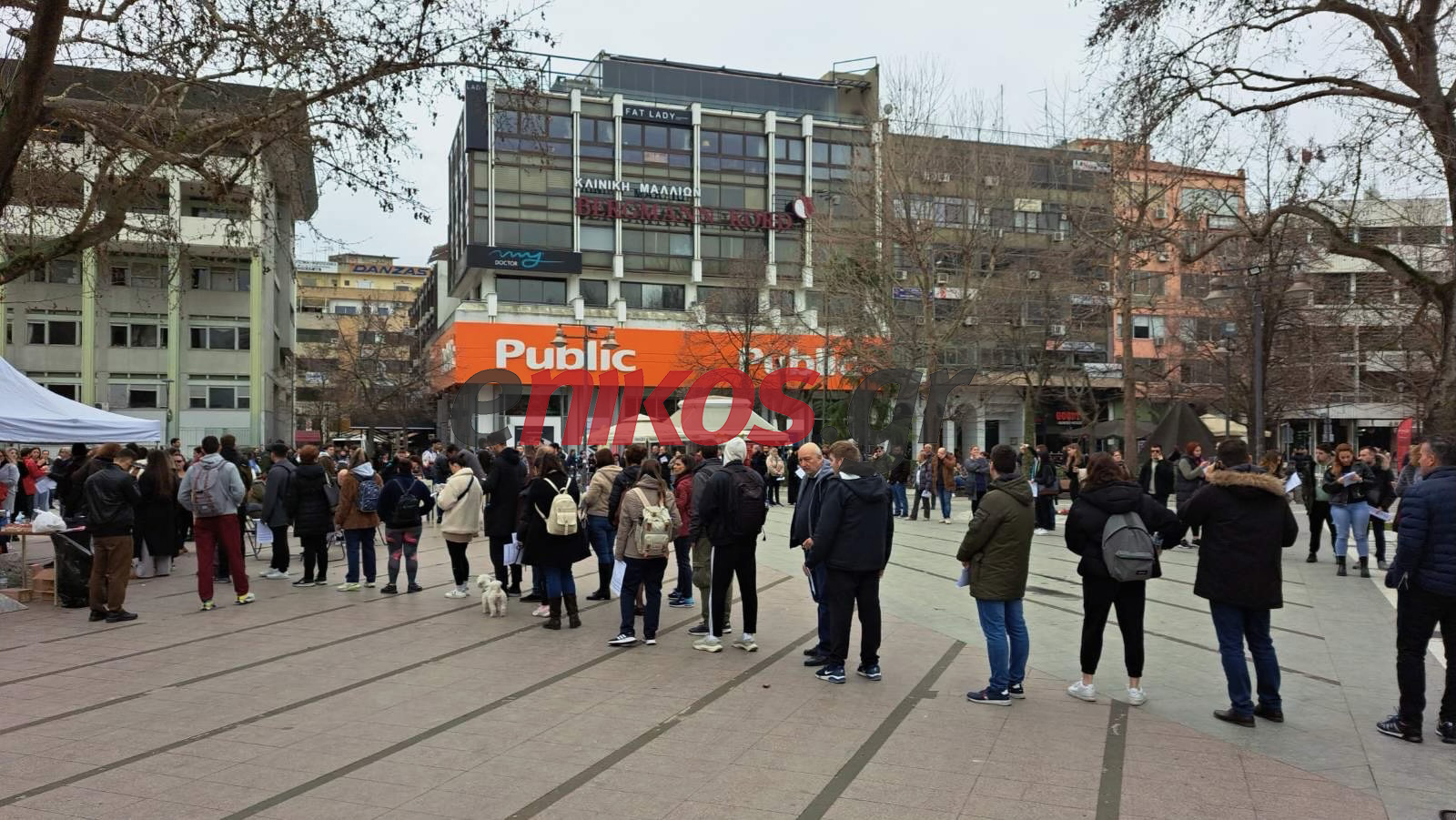 Τραγωδία στα Τέμπη: Μεγάλη προσέλευση στην εθελοντική αιμοδοσία στην Λάρισα για τους τραυματίες – ΦΩΤΟ αναγνώστη