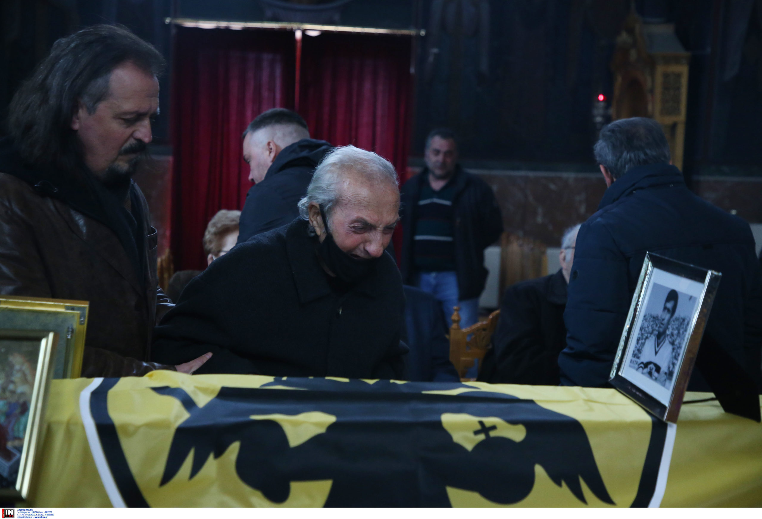 Κώστας Νεστορίδης κηδεία Παπαϊωάννου