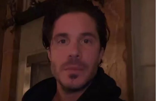 Νίκος Οικονομόπουλος