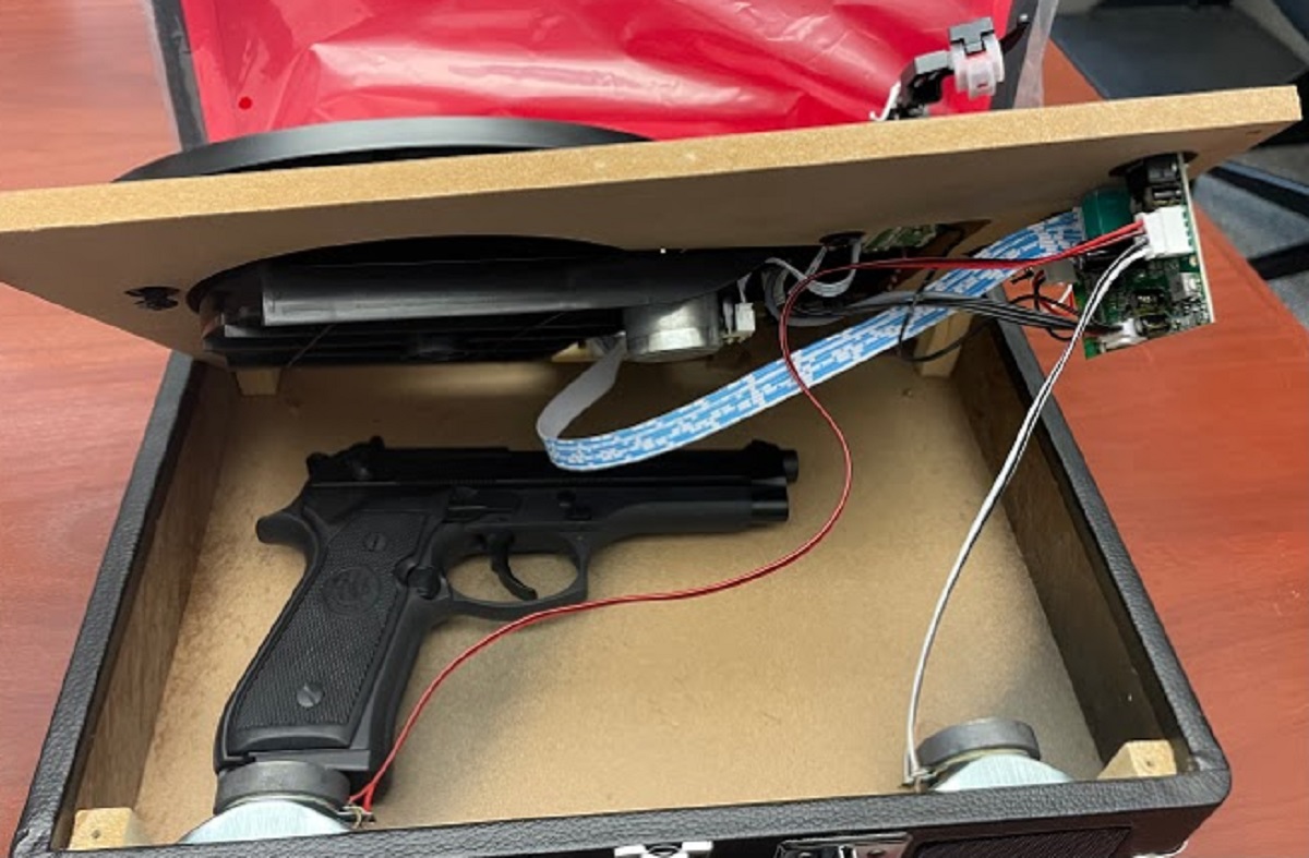 Λαμία: Στο πικάπ από τις ΗΠΑ… ήταν κρυμμένο όπλο – Το αγόρασε στο dark web