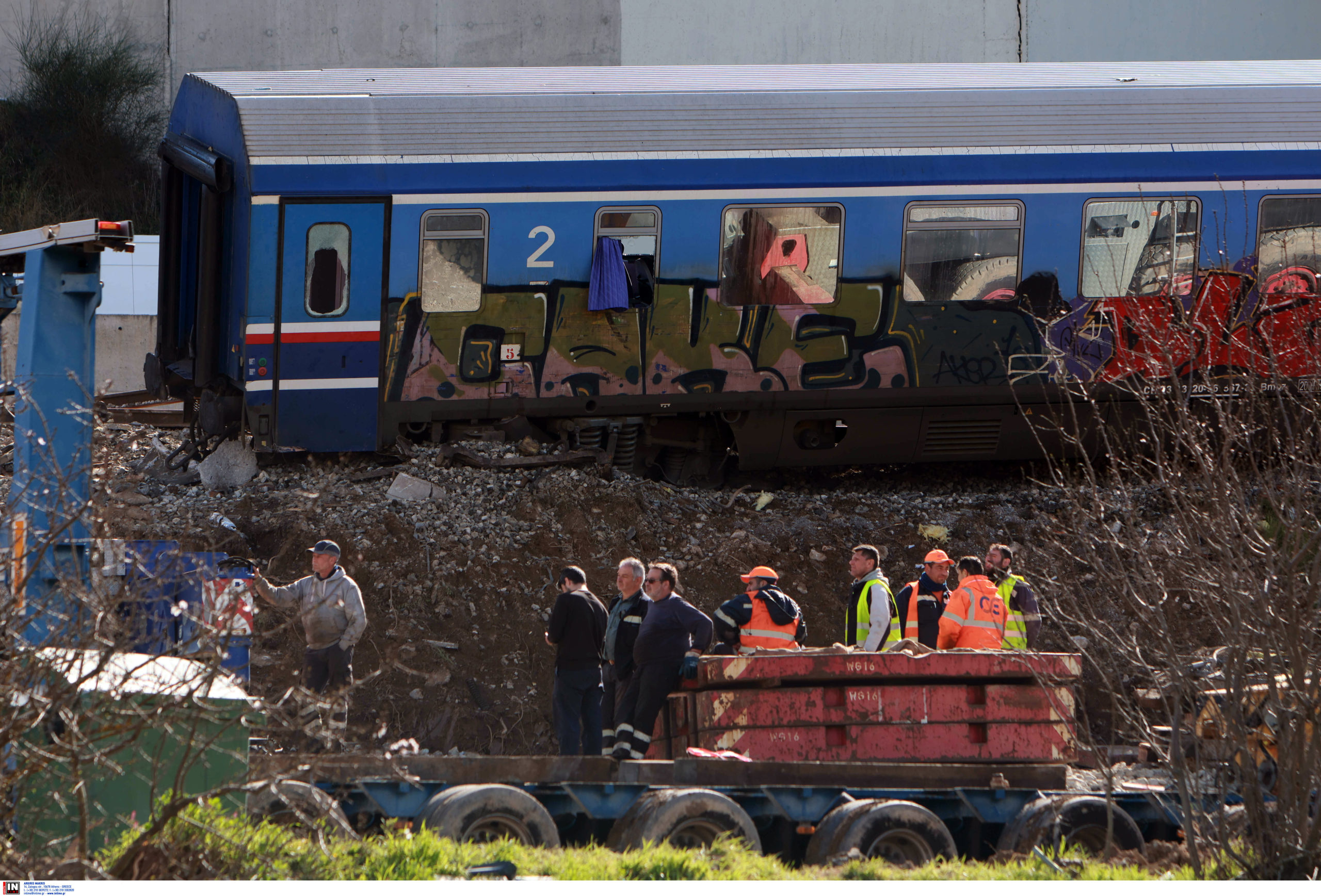 Διάλογοι που προκαλούν σοκ μετά την τραγωδία στα Τέμπη: «Υπάρχει περίπτωση να είναι τρένο με τρένο;» – «Λογικά όχι»